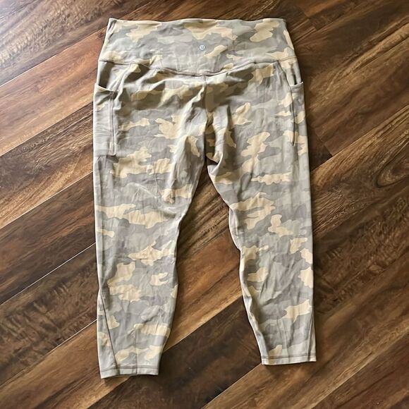 Lululemon Heritage Tan Camo Align High Rise Pant with Pockets 28” inseam Size 20 - Picture 4 of 4